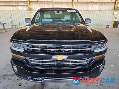 Piąte zdjęcie samochodu w środku: 2016 CHEVROLET SILVERADO K1500 VIN:1GCNKNEH5GZ330119 - miniatura