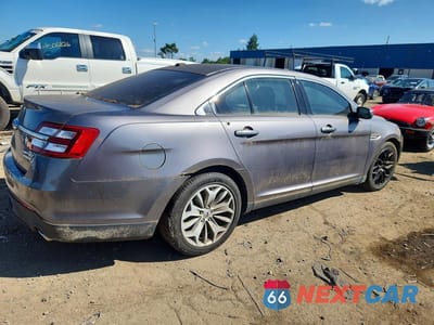 Trzecie zdjęcie samochodu z tyłu: 2013 FORD TAURUS LIMITED VIN:1FAHP2F82DG200131 - miniatura