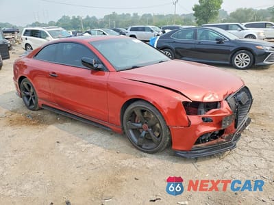 Czwarte zdjęcie samochodu z boku: 2014 AUDI S5 PREMIUM PLUS VIN:WAUGGAFR4EA067379 - miniatura