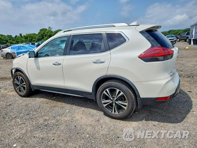 Drugie zdjęcie samochodu z przodu: 2019 NISSAN ROGUE SV VIN:JN8AT2MV6KW401683 - miniatura