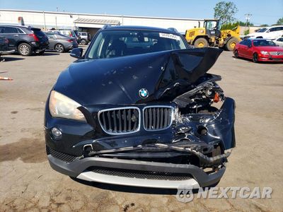 Piąte zdjęcie samochodu w środku: 2013 BMW X1 XDRIVE28I VIN:WBAVL1C54DVR89680 - miniatura