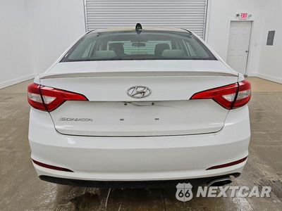 Zdjęcie 6 z 12 samochodu: 2017 HYUNDAI SONATA SE VIN:5NPE24AF7HH517675 - miniatura