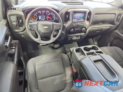 Zdjęcie 8 z 12 samochodu: 2020 CHEVROLET SILVERADO C1500 CUSTOM VIN:3GCPWBEH6LG451716 - miniatura