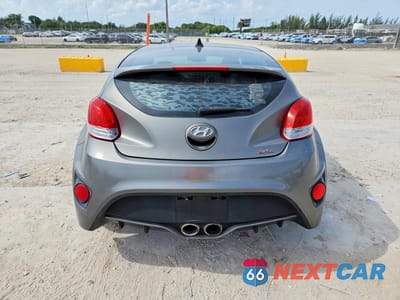 Zdjęcie 6 z 12 samochodu: 2016 HYUNDAI VELOSTER TURBO VIN:KMHTC6AE6GU272438 - miniatura