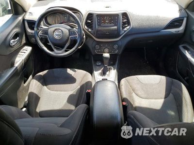 Zdjęcie 8 z 14 samochodu: 2016 JEEP CHEROKEE LATITUDE VIN:1C4PJMCB3GW157657 - miniatura