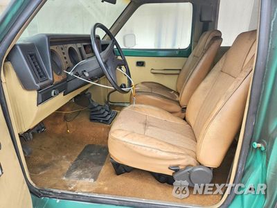 Zdjęcie 7 z 12 samochodu: 1984 FORD BRONCO II VIN:1FMBU14S3EUA21094 - miniatura