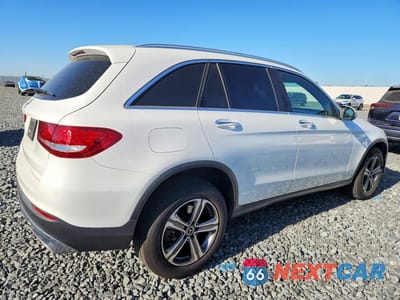Trzecie zdjęcie samochodu z tyłu: 2018 MERCEDES-BENZ GLC 300 VIN:WDC0G4JB5JV081711 - miniatura