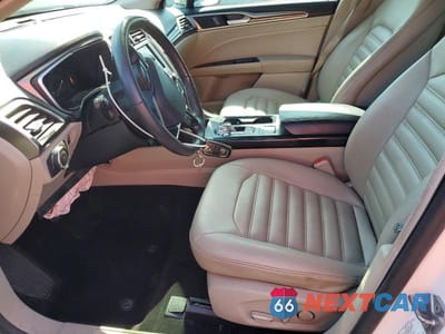 Zdjęcie 7 z 13 samochodu: 2019 FORD FUSION SEL VIN:3FA6P0CD8KR127995 - miniatura