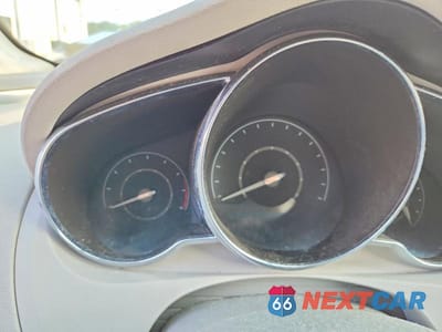 Zdjęcie 9 z 12 samochodu: 2012 CHEVROLET MALIBU LS VIN:1G1ZB5E05CF169030 - miniatura