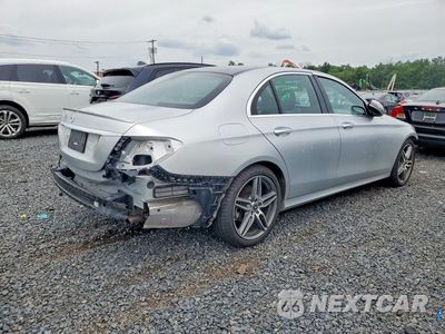 Trzecie zdjęcie samochodu z tyłu: 2019 MERCEDES-BENZ E 300 4MATIC VIN:WDDZF4KBXKA556864 - miniatura