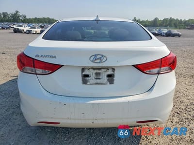 Zdjęcie 6 z 12 samochodu: 2012 HYUNDAI ELANTRA GLS VIN:5NPDH4AE1CH109022 - miniatura