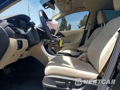 Zdjęcie 7 z 12 samochodu: 2017 HONDA ACCORD HYBRID VIN:JHMCR6F32HC015390 - miniatura
