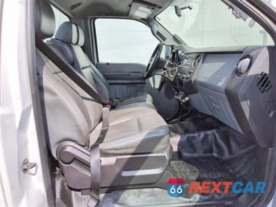 Zdjęcie 10 z 12 samochodu: 2013 FORD F250 SUPER DUTY VIN:1FTBF2B6XDEB76907 - miniatura