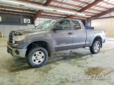 2011 TOYOTA TUNDRA DOUBLE CAB SR5 5TFUY5F18BX165411 - główne zdjęcie licytacji z USA - miniatura