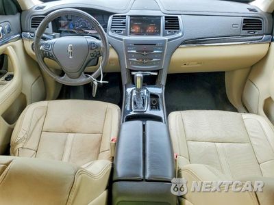 Zdjęcie 8 z 12 samochodu: 2015 LINCOLN MKS VIN:1LNHL9FT2FG601647 - miniatura