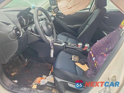 Zdjęcie 7 z 12 samochodu: 2017 TOYOTA YARIS IA BASE VIN:3MYDLBYV0HY168891 - miniatura