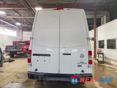 Zdjęcie 6 z 13 samochodu: 2014 NISSAN NV 2500 VIN:1N6BF0LX2EN103802 - miniatura