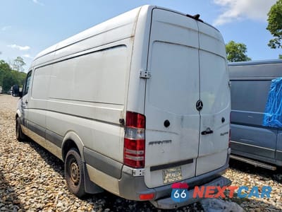 Drugie zdjęcie samochodu z przodu: 2016 MERCEDES-BENZ SPRINTER 2500 DELIVERY VAN VIN:WD3PE8DD4GP182938 - miniatura
