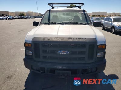 Piąte zdjęcie samochodu w środku: 2008 FORD F350 SRW SUPER DUTY VIN:1FTSF30528EA63071 - miniatura