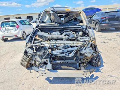 Piąte zdjęcie samochodu w środku: 2016 TOYOTA 4RUNNER SR5 VIN:JTEZU5JR6G5134235 - miniatura