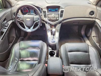 Zdjęcie 8 z 12 samochodu: 2012 CHEVROLET CRUZE LT VIN:1G1PG5SC7C7379887 - miniatura