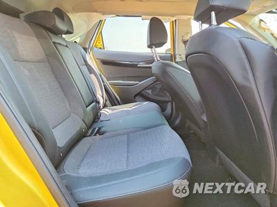 Zdjęcie 11 z 14 samochodu: 2021 KIA SELTOS S VIN:KNDEUCAA4M7198064 - miniatura