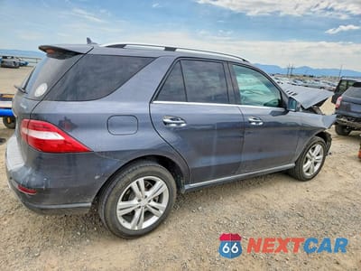 Trzecie zdjęcie samochodu z tyłu: 2014 MERCEDES-BENZ ML 350 4MATIC VIN:4JGDA5HBXEA363162 - miniatura