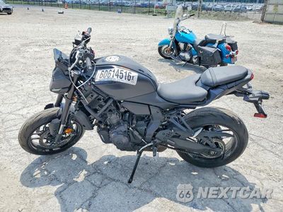 Trzecie zdjęcie samochodu z tyłu: 2025 YAMAHA MTN690 VIN:JYARM48E9SA002244 - miniatura