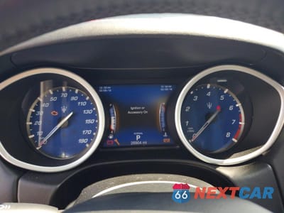 Zdjęcie 9 z 12 samochodu: 2019 MASERATI GHIBLI S VIN:ZAM57YTS3K1315932 - miniatura
