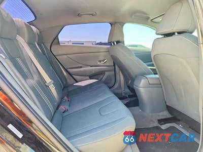 Zdjęcie 10 z 12 samochodu: 2023 HYUNDAI ELANTRA SEL VIN:KMHLM4AGXPU582935 - miniatura