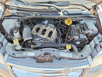Zdjęcie 12 z 14 samochodu: 2014 CHRYSLER TOWN & COUNTRY TOURING VIN:2C4RC1BG8ER434775 - miniatura