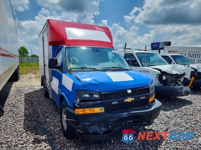 Czwarte zdjęcie samochodu z boku: 2024 CHEVROLET EXPRESS DELIVERY TRUCK VIN:1GB0GRF72R1216349 - miniatura