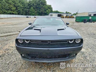 Piąte zdjęcie samochodu w środku: 2016 DODGE CHALLENGER SXT VIN:2C3CDZAG8GH221664 - miniatura