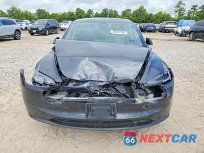 Piąte zdjęcie samochodu w środku: 2026 TESLA MODEL 3 VIN:5YJ3E1EA4TF147630 - miniatura