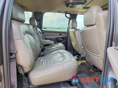 Zdjęcie 11 z 13 samochodu: 2002 CHEVROLET SUBURBAN K1500 VIN:1GNFK16Z62J205763 - miniatura