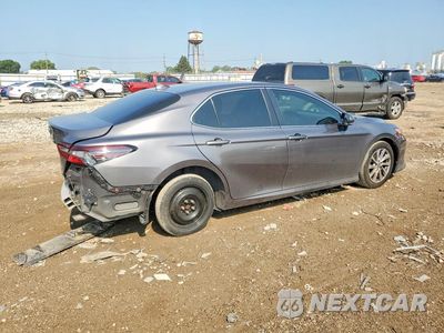 Trzecie zdjęcie samochodu z tyłu: 2023 TOYOTA CAMRY LE VIN:4T1R11AK6PU109829 - miniatura