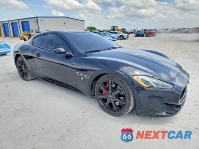 Czwarte zdjęcie samochodu z boku: 2014 MASERATI GRANTURISMO S VIN:ZAM45VLA1E0079444 - miniatura