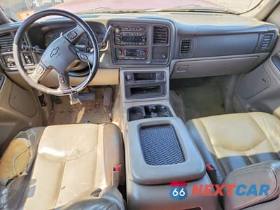 Zdjęcie 8 z 13 samochodu: 2005 CHEVROLET TAHOE K1500 VIN:1GNEK13T25R191071 - miniatura