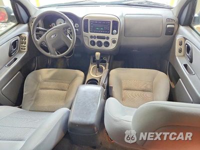 Zdjęcie 8 z 13 samochodu: 2007 FORD ESCAPE XLT VIN:1FMYU93167KA18769 - miniatura