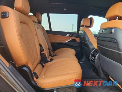 Zdjęcie 11 z 14 samochodu: 2026 BMW X7 XDRIVE40I VIN:5UX23EM02T9309054 - miniatura