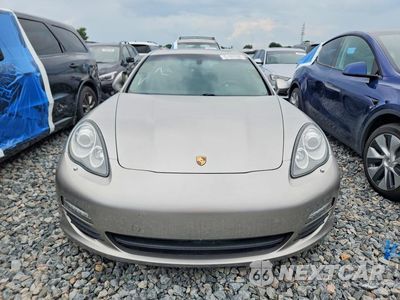 Piąte zdjęcie samochodu w środku: 2012 PORSCHE PANAMERA S HYBRID VIN:WP0AD2A78CL045531 - miniatura