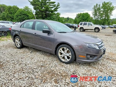 Czwarte zdjęcie samochodu z boku: 2012 FORD FUSION SE VIN:3FAHP0HG3CR261214 - miniatura