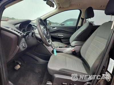 Zdjęcie 7 z 13 samochodu: 2016 FORD ESCAPE SE VIN:1FMCU0G73GUA92031 - miniatura