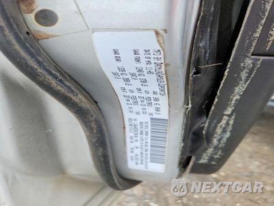 Zdjęcie 12 z 12 samochodu: 2004 JEEP GRAND CHEROKEE LAREDO VIN:1J4GW48S94C294104 - miniatura
