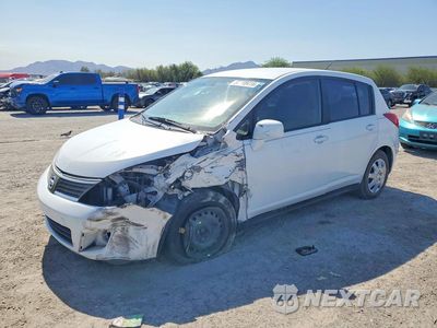 2009 NISSAN VERSA 1.8 S 3N1BC13EX9L477356 - główne zdjęcie licytacji z USA - miniatura