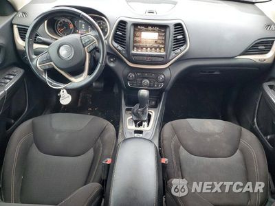 Zdjęcie 8 z 13 samochodu: 2017 JEEP CHEROKEE LATITUDE VIN:1C4PJLCBXHW549109 - miniatura