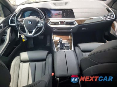 Zdjęcie 8 z 13 samochodu: 2019 BMW X5 XDRIVE40I VIN:5UXCR6C53KLL53149 - miniatura