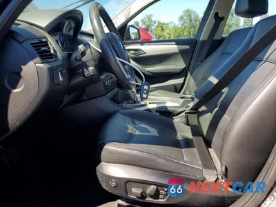 Zdjęcie 7 z 12 samochodu: 2014 BMW X1 XDRIVE28I VIN:WBAVL1C55EVY16400 - miniatura