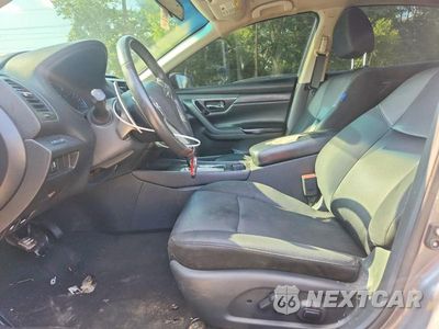Zdjęcie 7 z 12 samochodu: 2016 NISSAN ALTIMA 2.5 SR VIN:1N4AL3AP5GC258179 - miniatura