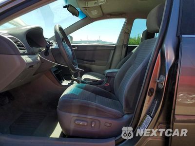Zdjęcie 7 z 12 samochodu: 2005 TOYOTA CAMRY LE VIN:4T1BE32K65U502582 - miniatura